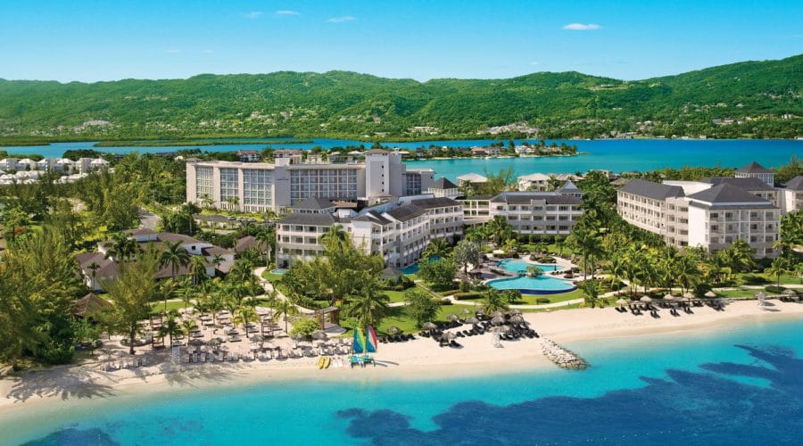 Breathless Montego Bay | Jamaica Honeymoon Packages & More