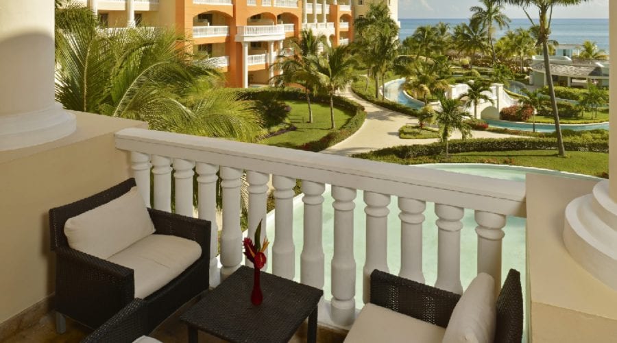 Iberostar Selection Rose Hall Suites | Best Jamaica Wedding Resorts